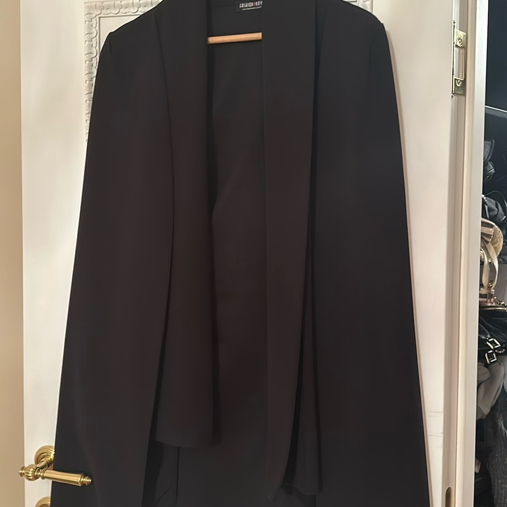 Fashionnova Cape Blazer -black Size Small